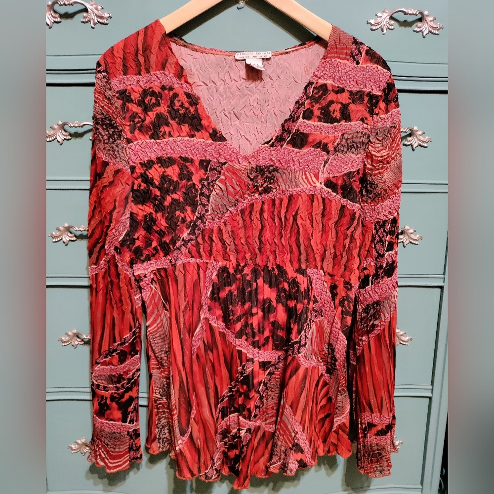 Alberto Makali flared, ruffled blouse